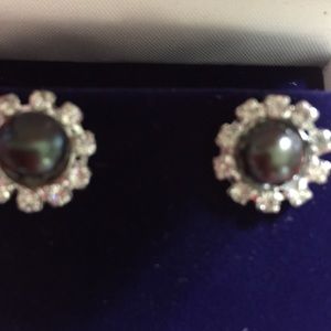 Black 7MM Tahitian Shell Pearl W Halo Earrings